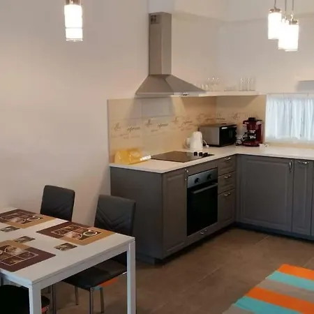 Apartmán Lela Apartman